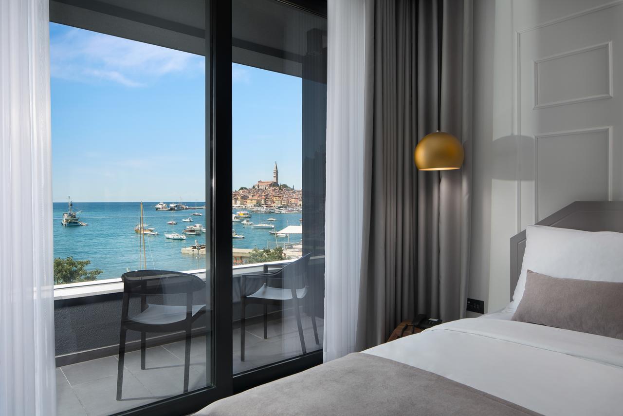 Hotel Delfin Rovinj Exteriör bild
